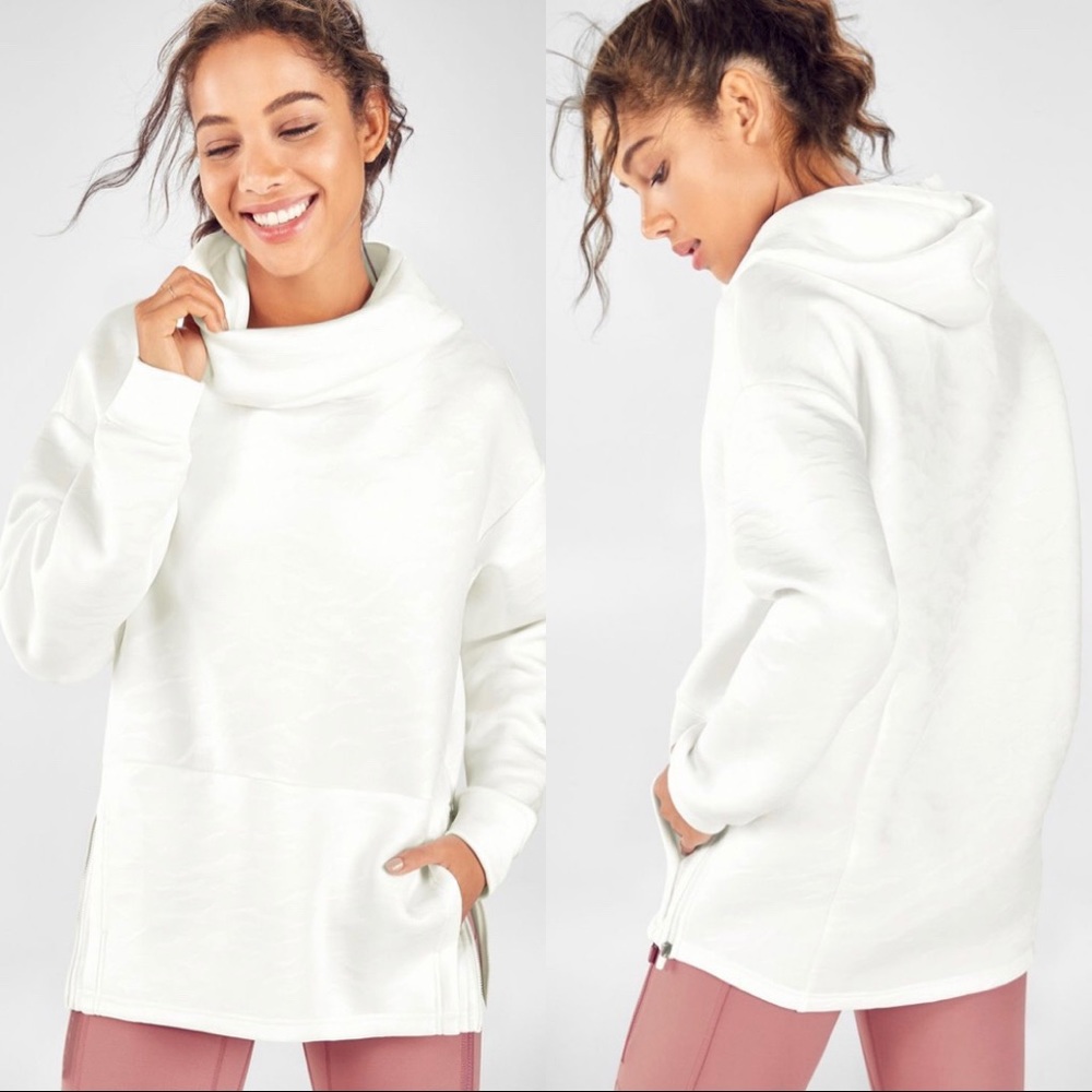 Fabletics White Camo Lotta Cocoon Hoodie ll